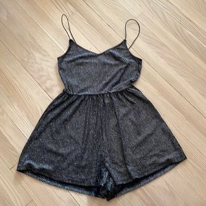 Glittery romper XS